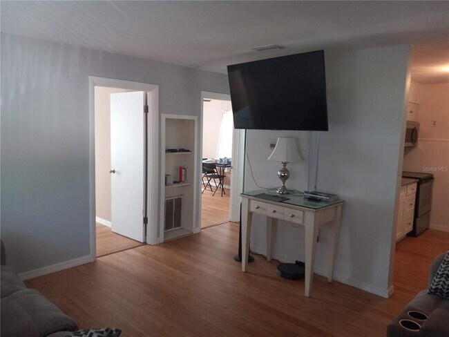 Foto del edificio - 5220 72nd St N