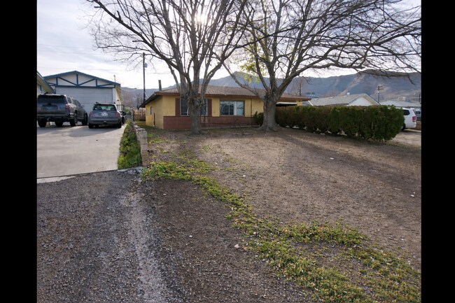 Building Photo - 6600 Linda Ave