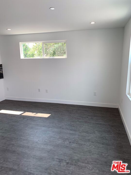 Foto del edificio - 2509 1/2 Cincinnati St