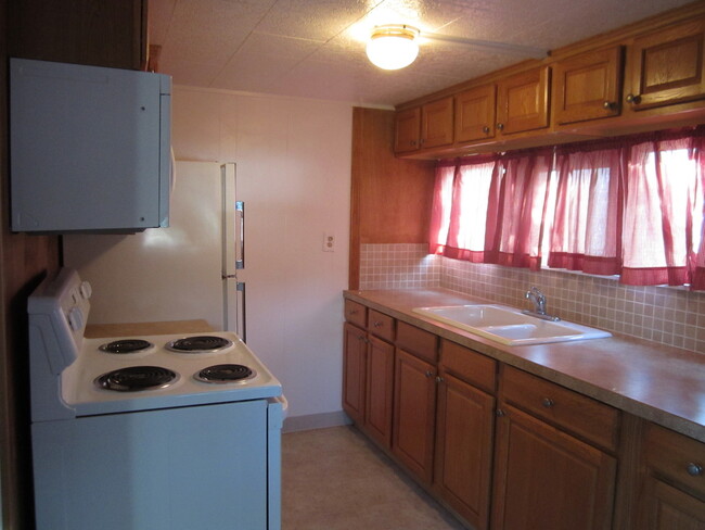 Building Photo - 1008 Snow Ave, Richland