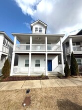 Building Photo - 152 Ave of The Orchards