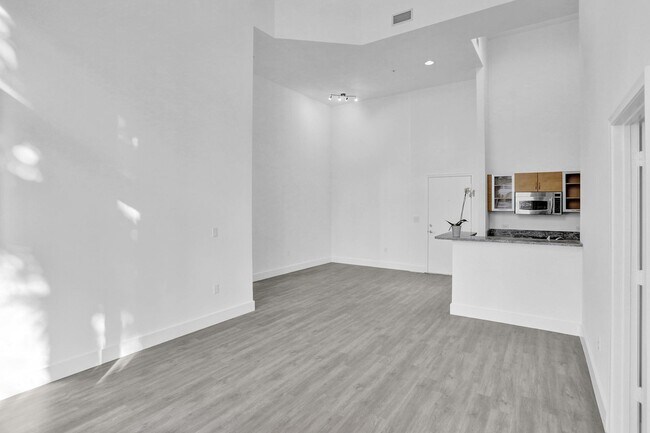 Foto del edificio - 2775 NE 187th St
