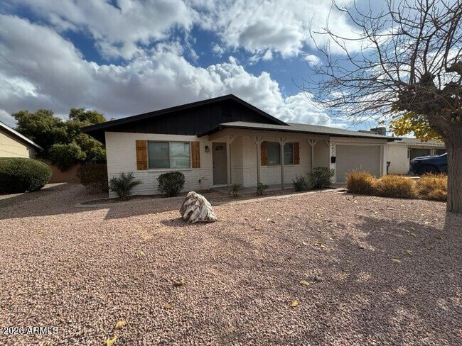 Foto del edificio - 3425 N 85th St