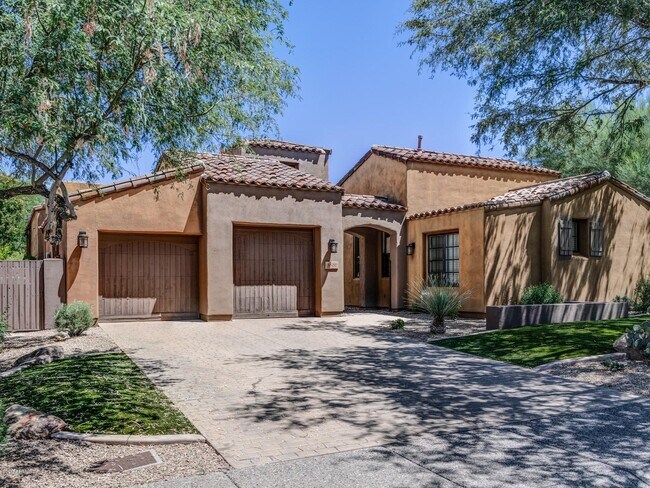 Building Photo - 8500 E Gilded Perch Dr