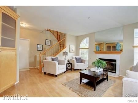 Building Photo - 4 br, 2 bath House - 130 Fano St