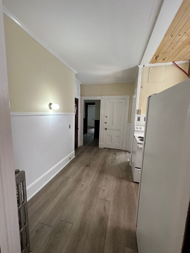 Building Photo - 81-83 Grant Street