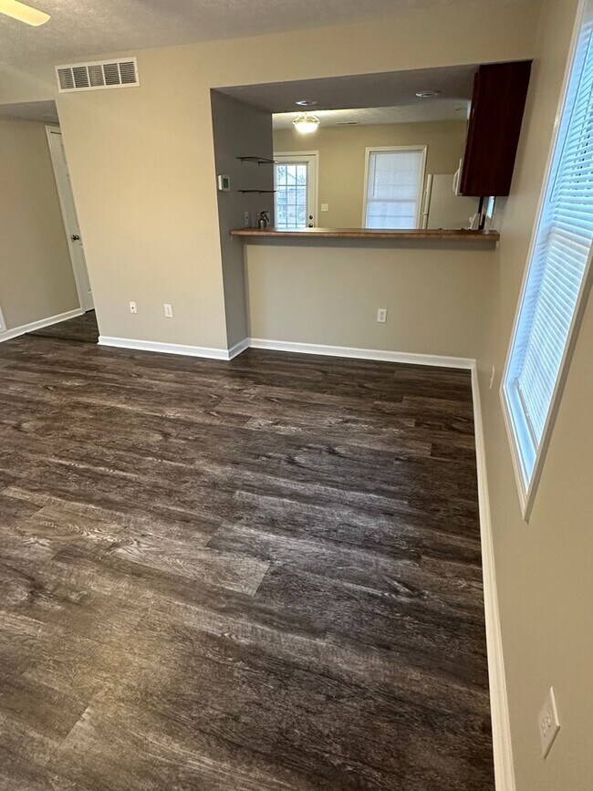 Foto del edificio - 1289 Cobble Creek Cir
