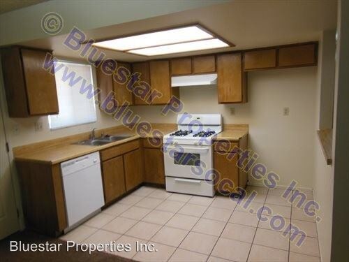 Building Photo - 15564 Bear Valley Rd
