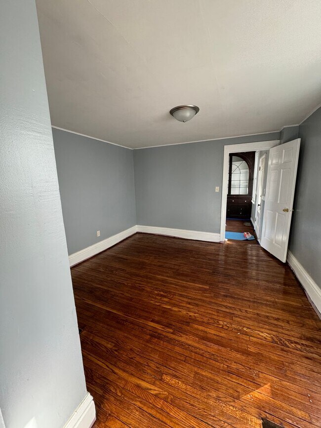 Foto del edificio - COMING SOON!! FULLY REMODELED HOME!! (UPDA...