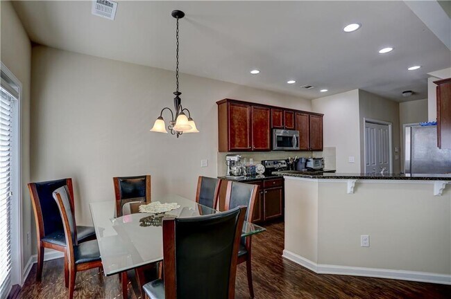 Foto del edificio - 1438 Brookmere Way