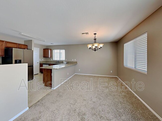 Foto del edificio - 8559 W Jocelyn Terrace