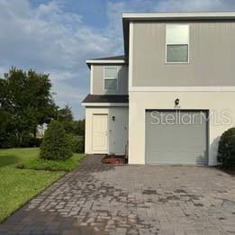 Building Photo - 650 Cheval Ln