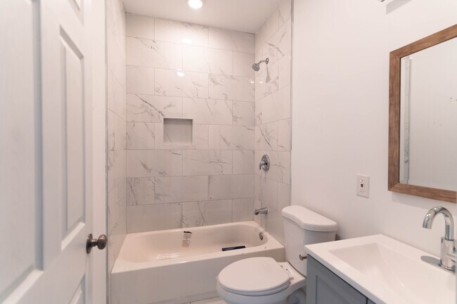 Foto del edificio - 848 N 41st St