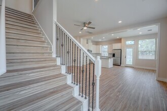 Building Photo - 118 Cheswood Manor Drive