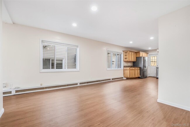 Foto del edificio - 43-39 247th St