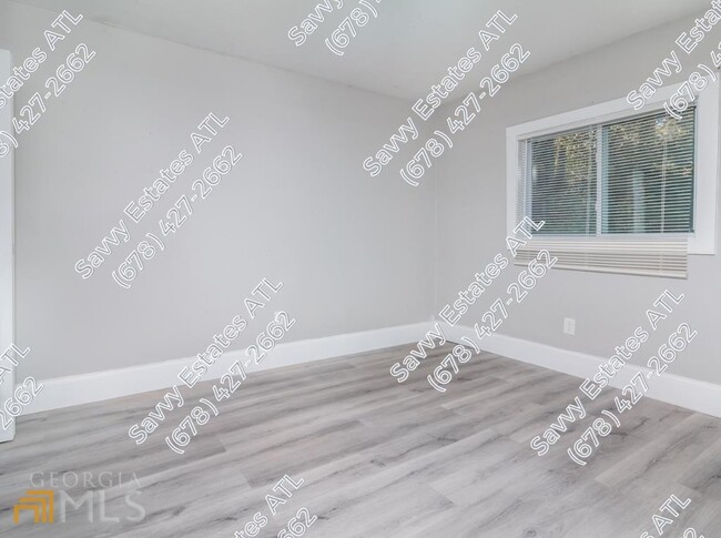 Foto del edificio - 511 Gresham Park Dr
