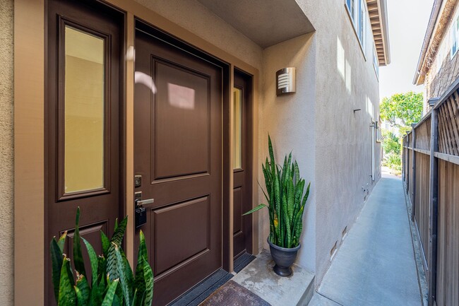 Building Photo - Beautiful Manhattan Beach Rental Home!