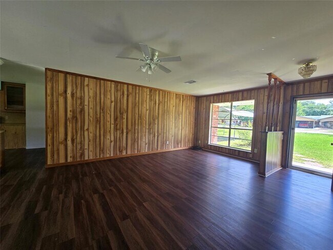 Foto del edificio - 505 Mable St