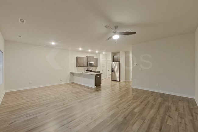 Foto del edificio - 6114 Taramore Ln NW