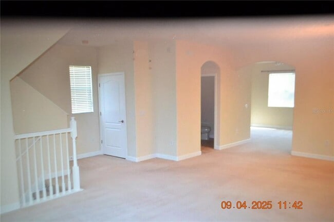 Foto del edificio - 10144 Arbor Run Dr