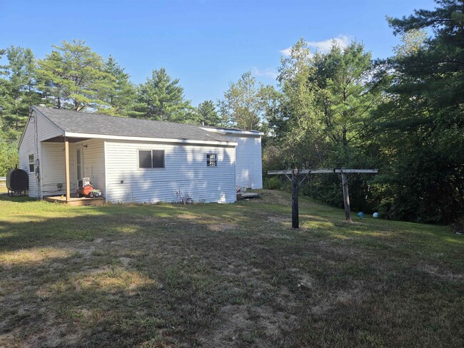 Building Photo - 15 Forrest Rd