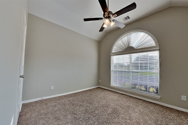 Foto del edificio - 2200 Jefferson Crossing Dr