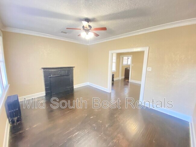 Foto del edificio - 1867 Kendale Ave