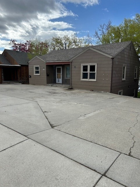 Primary Photo - 726 Grand Ave