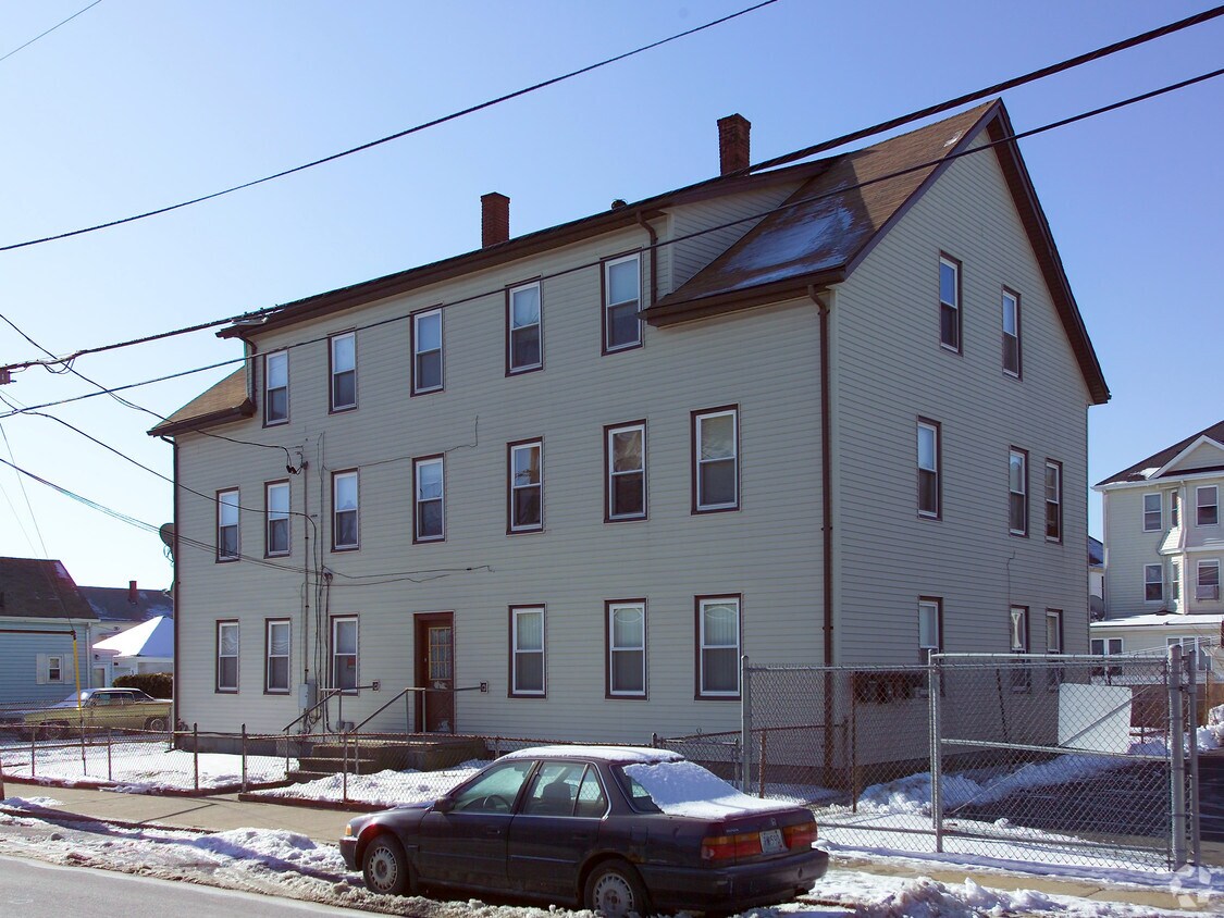 Primary Photo - 39 Quarry St