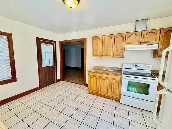 Foto del edificio - Single family colonial home in Wilbraham