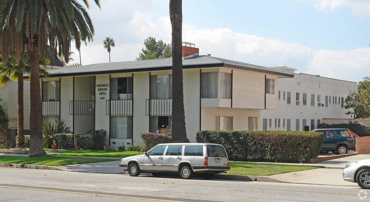 Primary Photo - Orange Grove Apts.