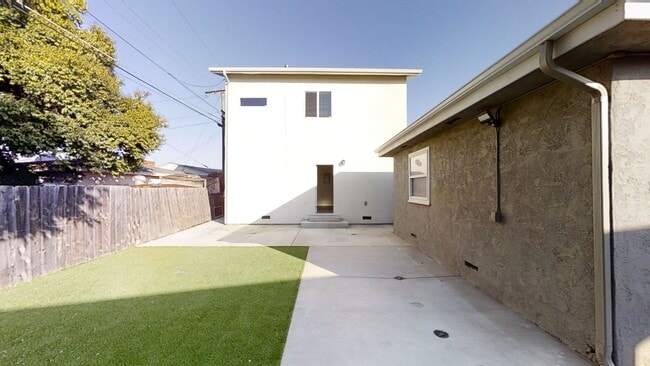 Foto del edificio - 4BD/2BA, Great Yard Space!