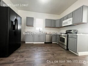 Building Photo - 174 7th St