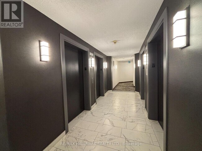 Building Photo - 33 Empress Ave