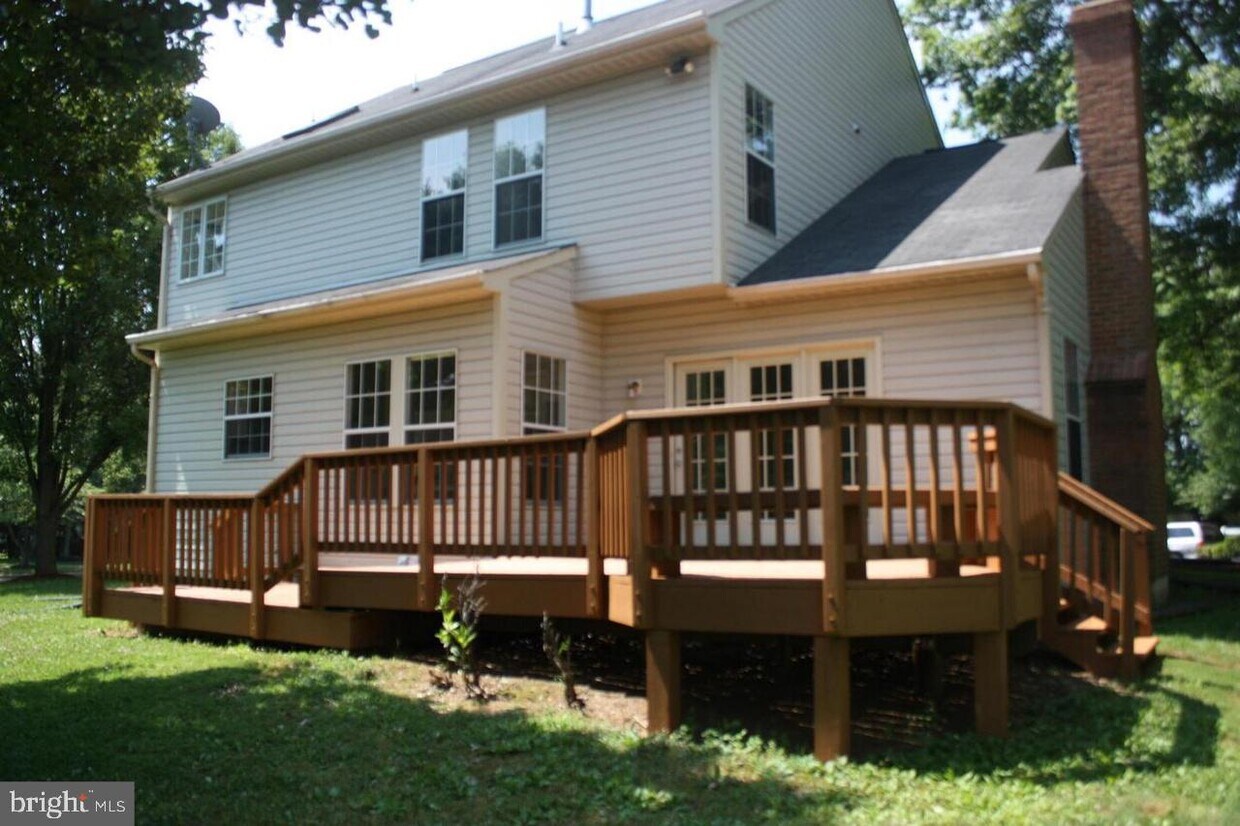 Primary Photo - 18001 Barleycorn Way