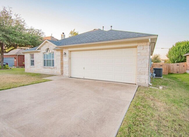 Building Photo - 312 Pheasant Ridge Dr