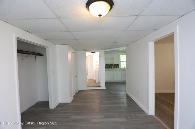 Building Photo - 17 Rear Chapel St