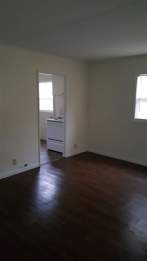 Foto del edificio - 1305 Hammond St