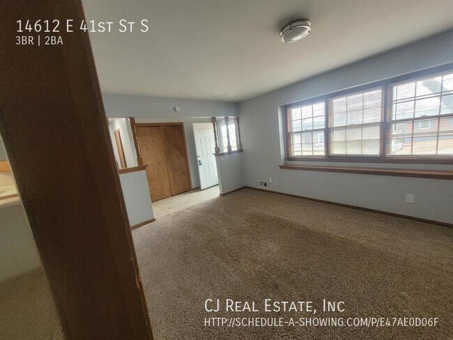 Building Photo - 14612 E 41 St S