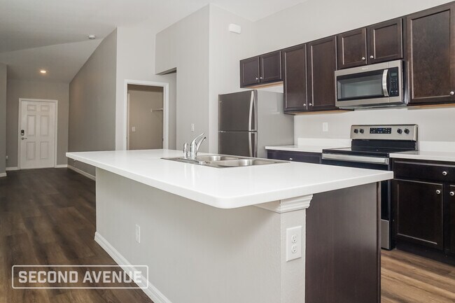 Foto del edificio - 14308 Aldridge Ave