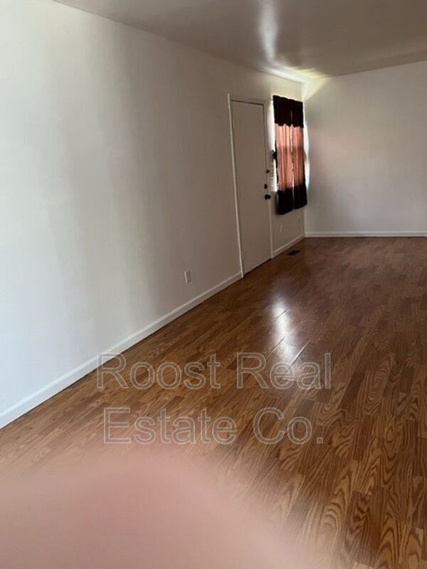 Foto del edificio - 2408-2414 Red Coach Dr