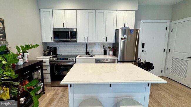 Foto del edificio - 1016 17th Pl NE