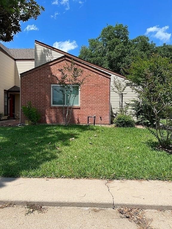 Building Photo - 111 Briar Ridge Dr