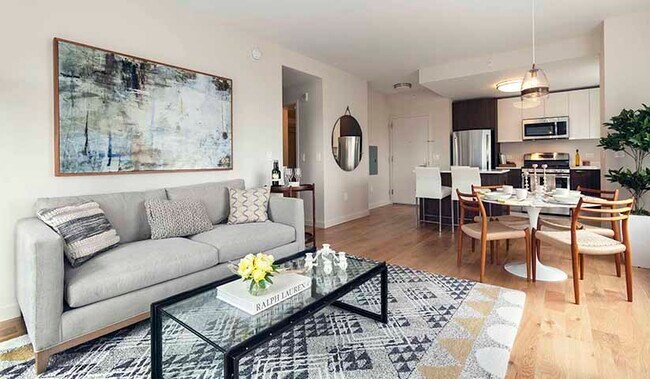 Building Photo - 98 2nd St