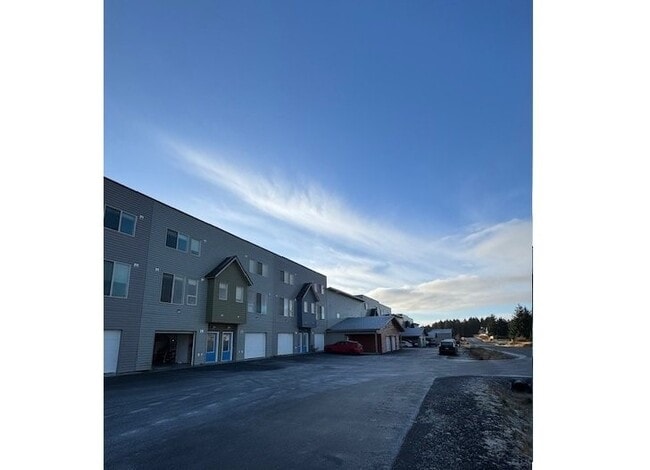 Building Photo - 3386 Sharatin Rd