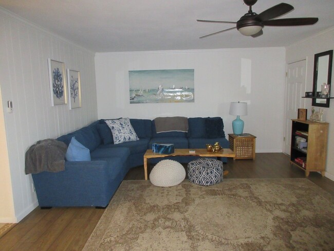 Building Photo - Fully furnished 2 bedroom 2 bath home in M...