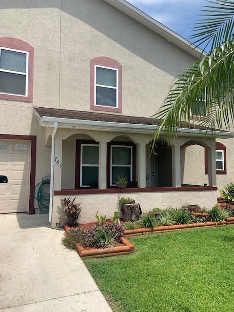 Primary Photo - 761 Lucaya Dr