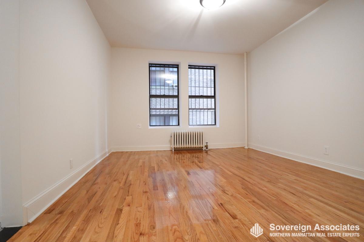 Foto principal - 652 W 163rd St