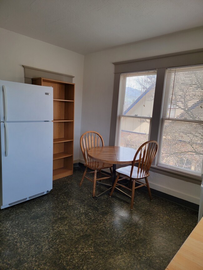 Foto del edificio - 934 Plum St