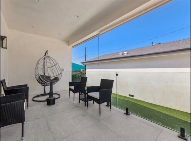 Foto del edificio - 2743 N Keystone St